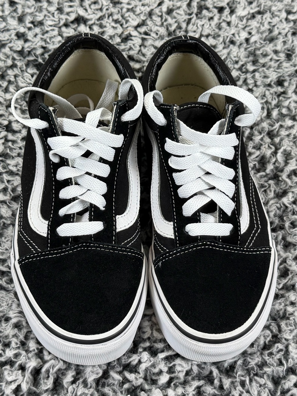 Vans Black & White Kids Old Skool Sneakers